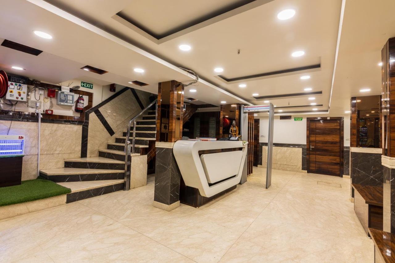 Hotel Grand Shyam- In Front Of New Delhi Railway Station-Couple Friendly 2* New Delhi